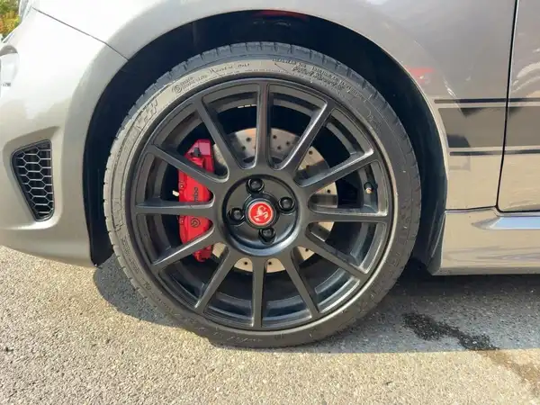 ABARTH 595 (7/15)