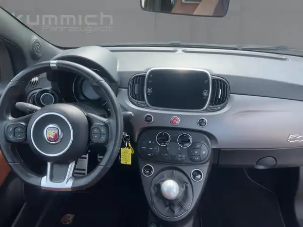 ABARTH 595 (8/15)