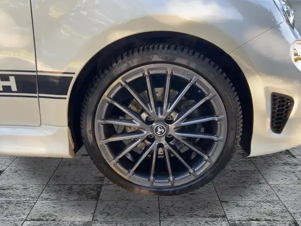 ABARTH 595 (7/15)