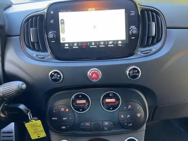 ABARTH 595 (10/15)