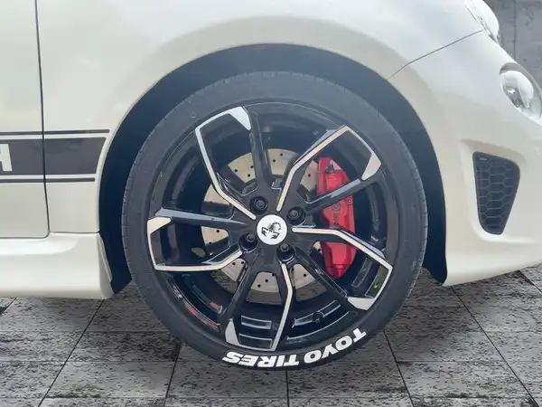 ABARTH 595C (5/15)