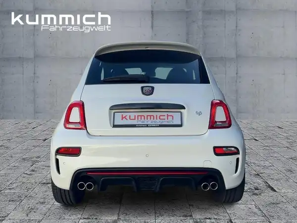 ABARTH 695 (5/15)