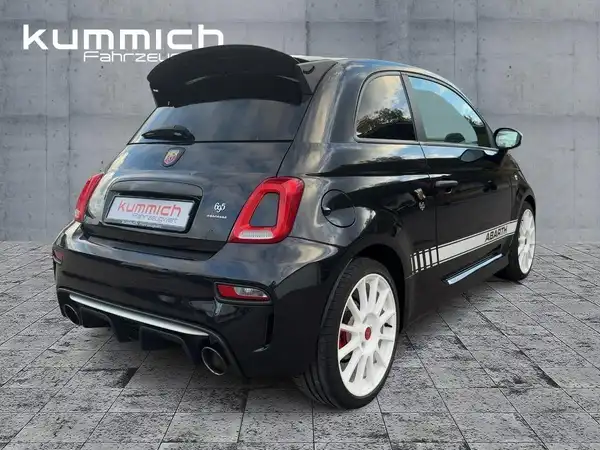 ABARTH 695 (4/15)