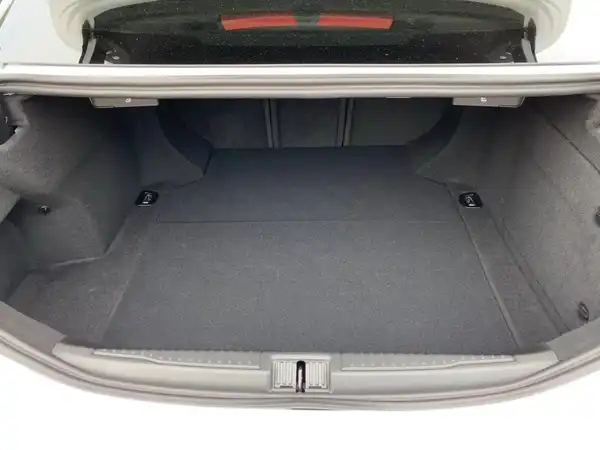 ALFA ROMEO GIULIA (13/15)