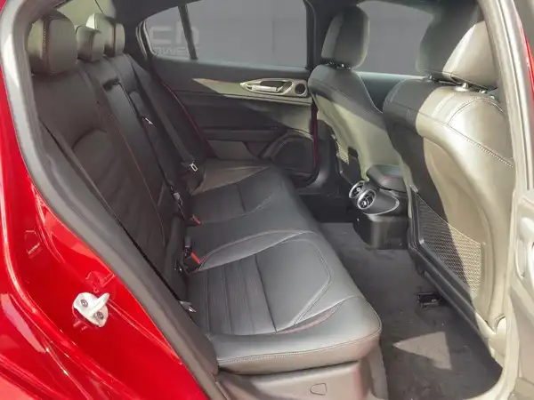 ALFA ROMEO GIULIA (12/15)