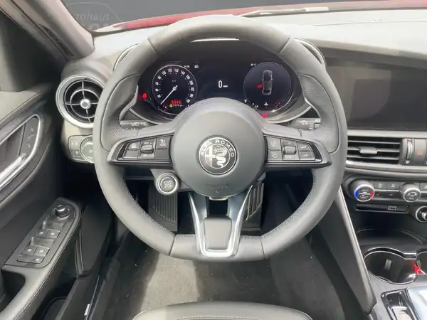 ALFA ROMEO GUILIA SPRINT (9/15)