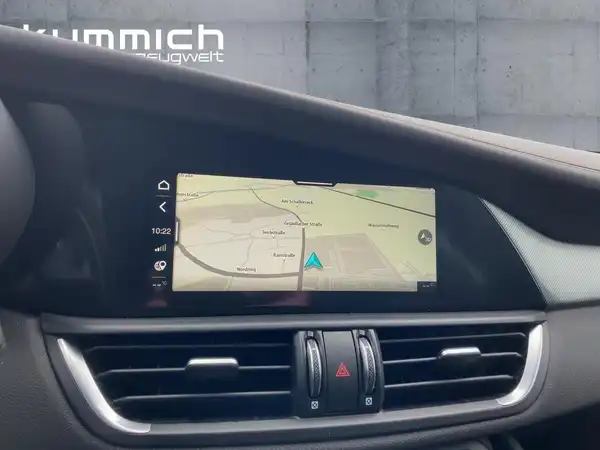 ALFA ROMEO GIULIA (10/15)