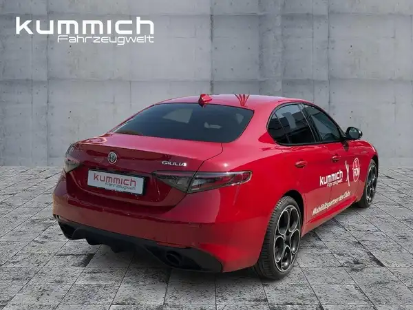 ALFA ROMEO GIULIA (4/15)