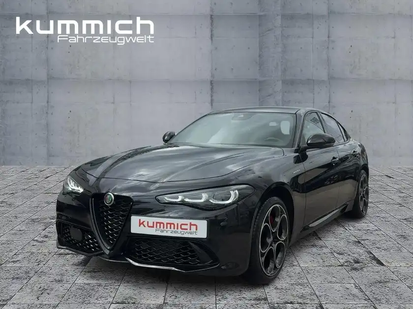 ALFA ROMEO GIULIA (1/16)