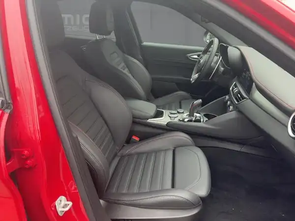 ALFA ROMEO GUILIA COMPETIZIONE (11/15)