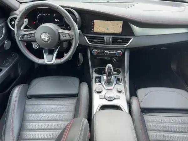 ALFA ROMEO GUILIA COMPETIZIONE (8/15)