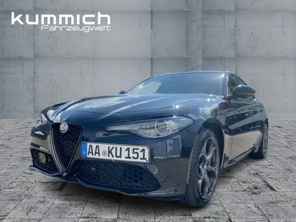 ALFA ROMEO GIULIA (1/15)