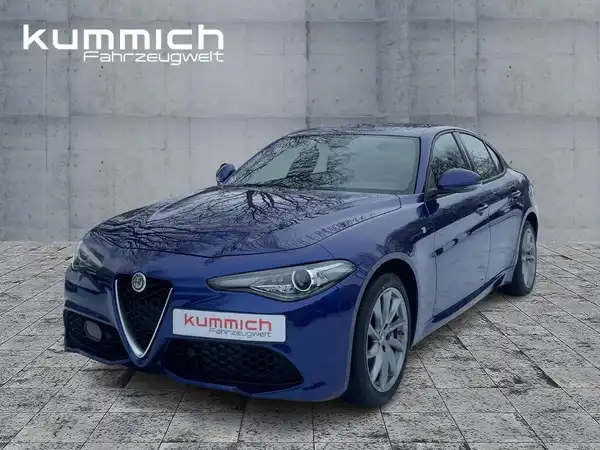 ALFA ROMEO GIULIA (1/15)