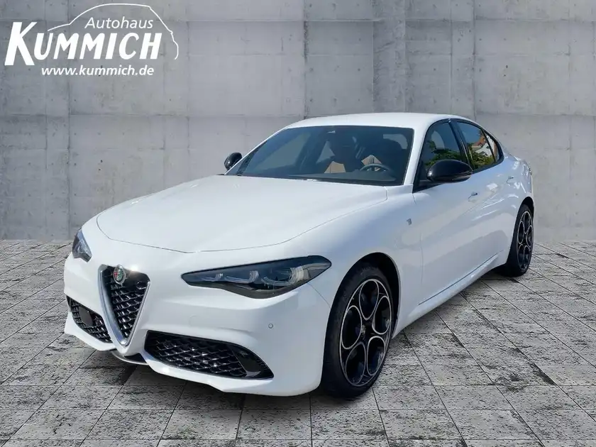 ALFA ROMEO GIULIA (1/16)
