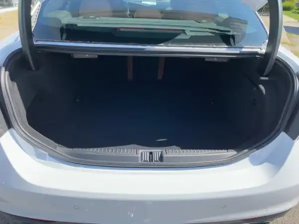 ALFA ROMEO GIULIA (13/15)