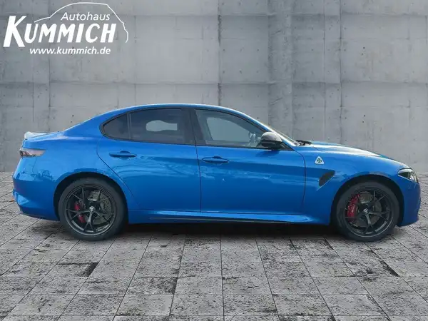 ALFA ROMEO GUILIA QUADRIFOGLIO (3/15)