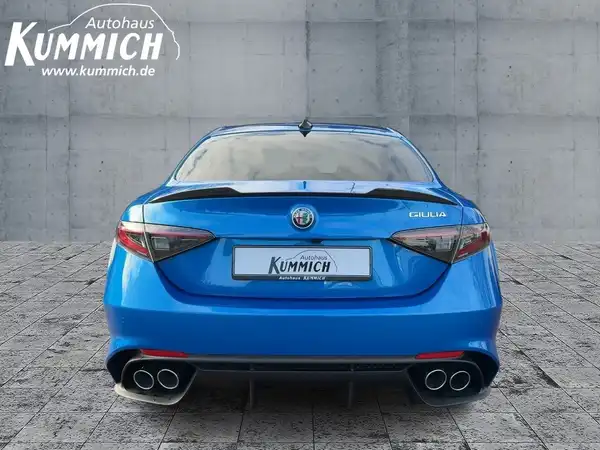 ALFA ROMEO GUILIA QUADRIFOGLIO (5/15)