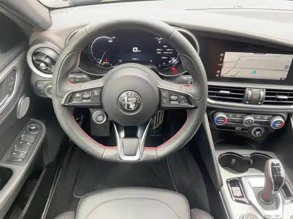 ALFA ROMEO GUILIA COMPETIZIONE (9/14)