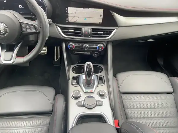 ALFA ROMEO GUILIA COMPETIZIONE (10/14)