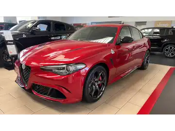 ALFA ROMEO GUILIA QUADRIFOGLIO (1/15)