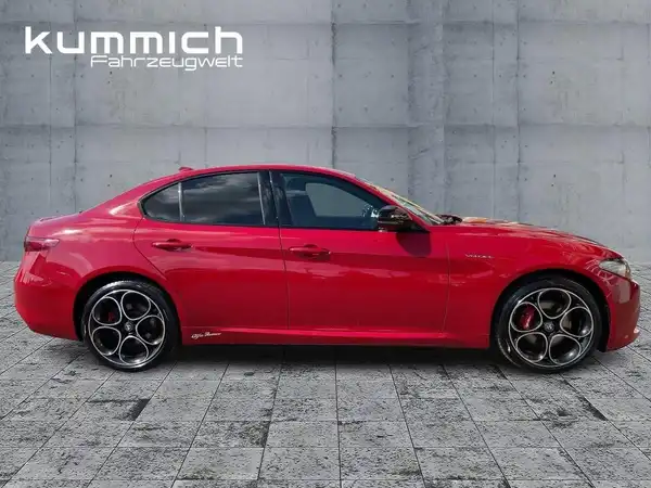 ALFA ROMEO GIULIA (3/15)