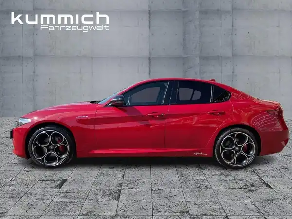 ALFA ROMEO GIULIA (6/15)