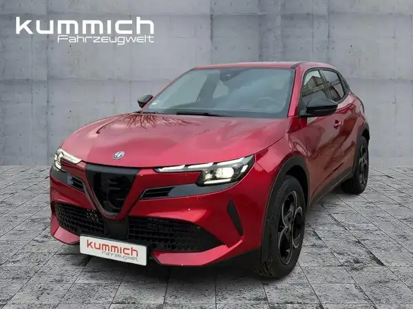 ALFA ROMEO JUNIOR IBRIDA (1/15)