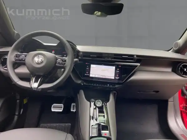 ALFA ROMEO JUNIOR IBRIDA (8/15)