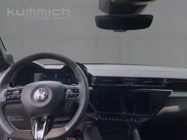 ALFA ROMEO JUNIOR IBRIDA (8/15)