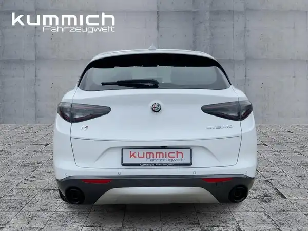 ALFA ROMEO STELVIO (5/15)