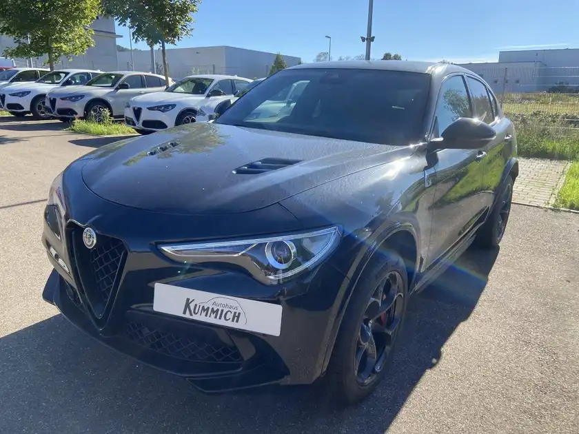 ALFA ROMEO STELVIO QUADRIFOGLIO (1/12)