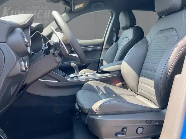 ALFA ROMEO STELVIO QUADRIFOGLIO (11/15)