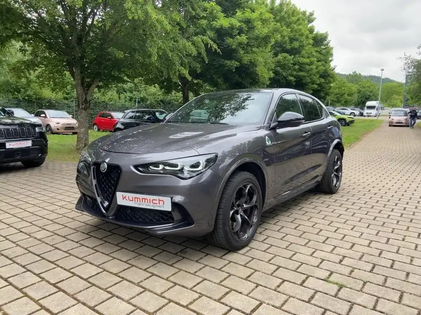 ALFA ROMEO STELVIO QUADRIFOGLIO (1/16)