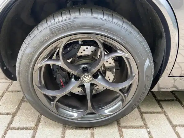 ALFA ROMEO STELVIO QUADRIFOGLIO (7/15)