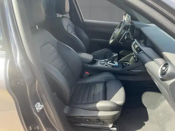 ALFA ROMEO STELVIO QUADRIFOGLIO (11/15)