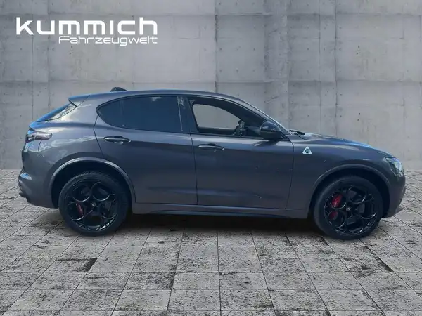 ALFA ROMEO STELVIO QUADRIFOGLIO (3/15)