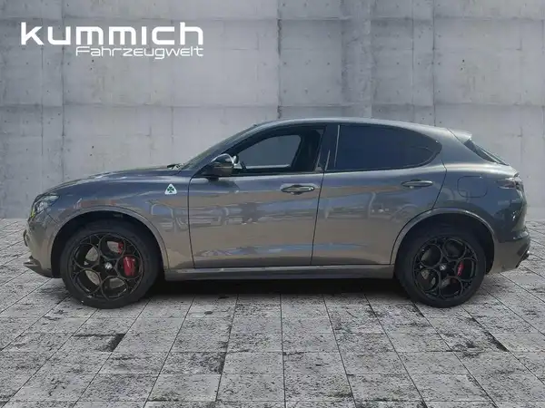 ALFA ROMEO STELVIO QUADRIFOGLIO (6/15)