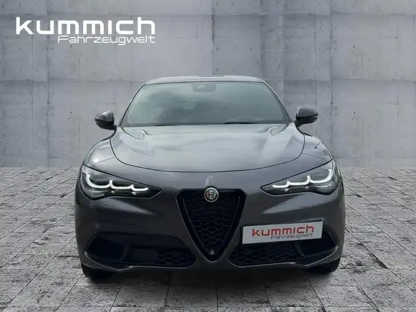 ALFA ROMEO STELVIO VELOCE (2/15)
