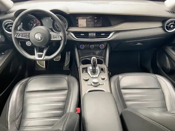 ALFA ROMEO STELVIO LUSSO (13/15)