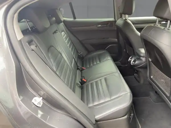 ALFA ROMEO STELVIO LUSSO (10/15)