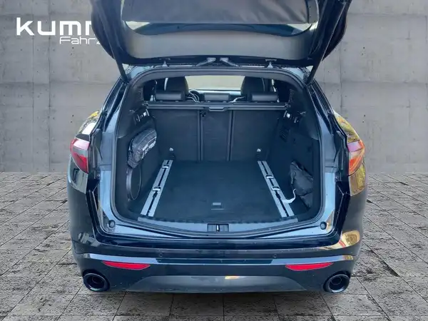 ALFA ROMEO STELVIO VELOCE (10/15)