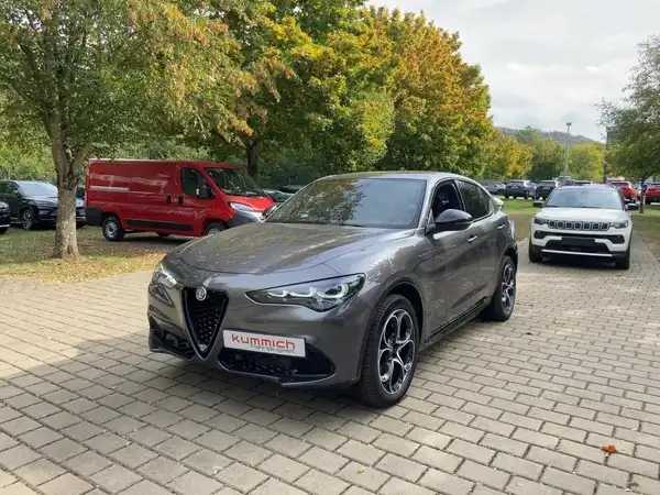 ALFA ROMEO STELVIO SPRINT (1/15)