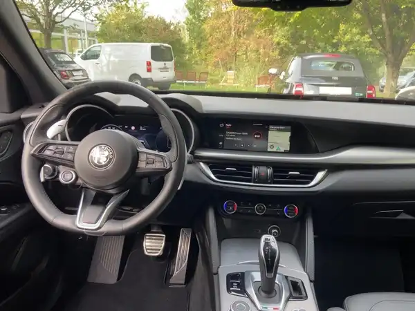 ALFA ROMEO STELVIO SPRINT (8/15)