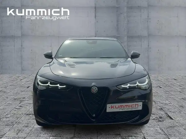 ALFA ROMEO STELVIO QUADRIFOGLIO (2/15)