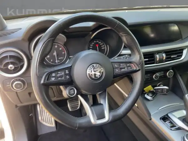 ALFA ROMEO STELVIO SPRINT (9/15)