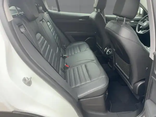 ALFA ROMEO STELVIO LUSSO (12/15)