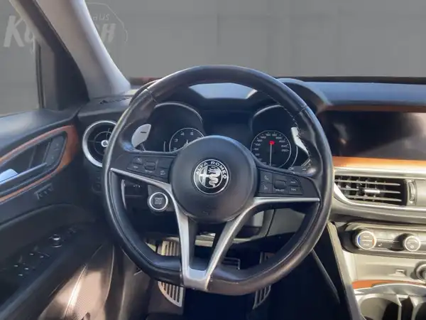 ALFA ROMEO STELVIO SUPER (9/15)