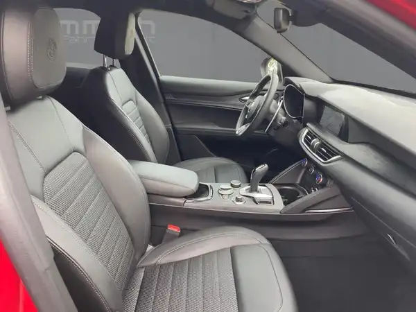 ALFA ROMEO STELVIO SPRINT (11/15)