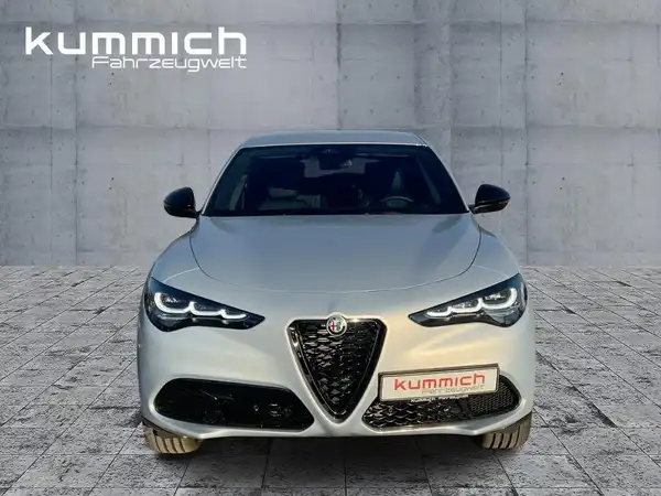 ALFA ROMEO STELVIO VELOCE (2/15)