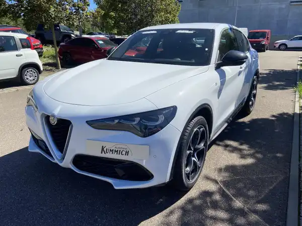 ALFA ROMEO STELVIO (1/12)